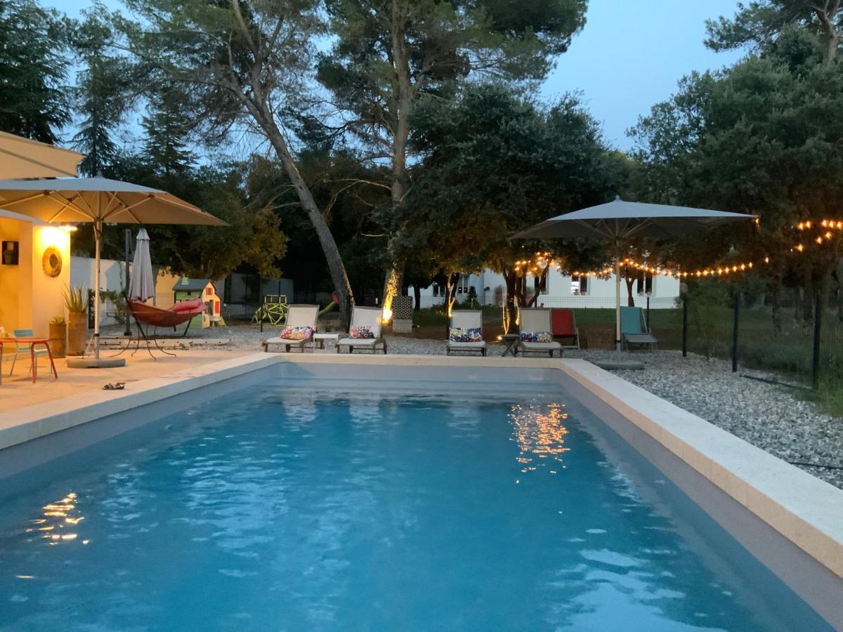 Gite Dans Les Pins Avec Piscine Villa Mazan Exterior foto