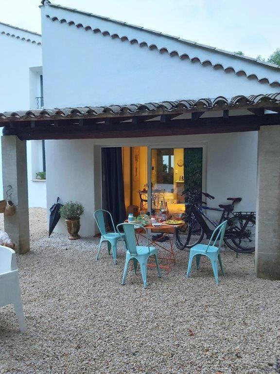 Gite Dans Les Pins Avec Piscine Villa Mazan Exterior foto