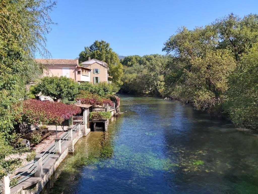 Gite Dans Les Pins Avec Piscine Villa Mazan Exterior foto