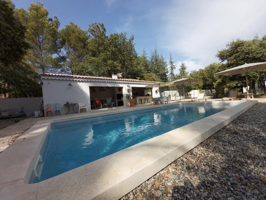 Gite Dans Les Pins Avec Piscine Villa Mazan Exterior foto