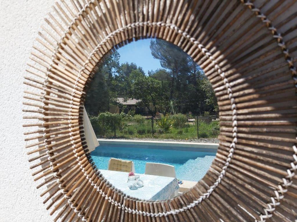 Gite Dans Les Pins Avec Piscine Villa Mazan Exterior foto