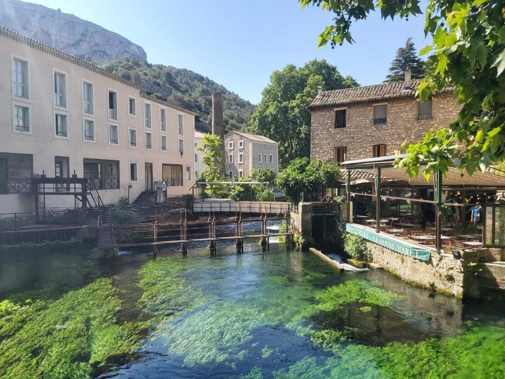 Gite Dans Les Pins Avec Piscine Villa Mazan Exterior foto